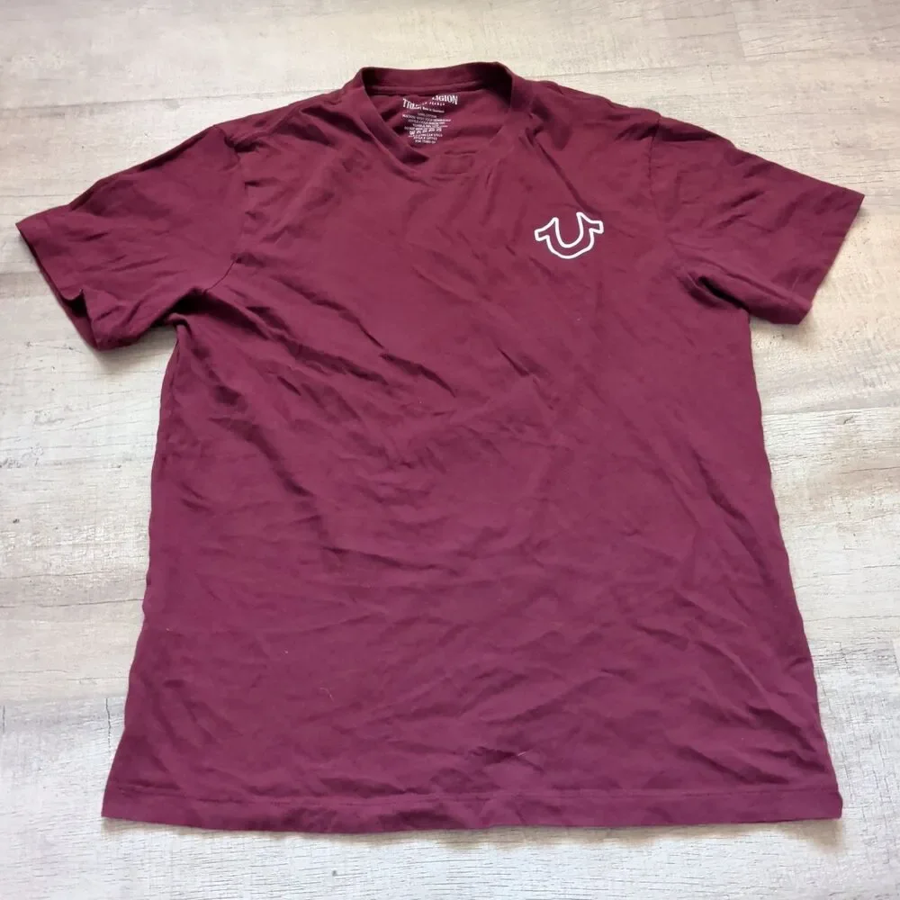 True Religion Men’s Burgundy Graphic T-Shirt Medium Buddha Guitar Logo Maroon M